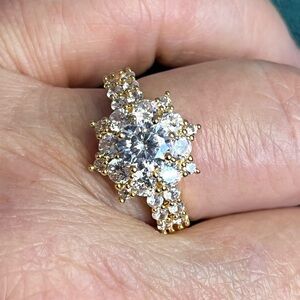 Elegant Gold CZ Diamond Ring Sz 9
